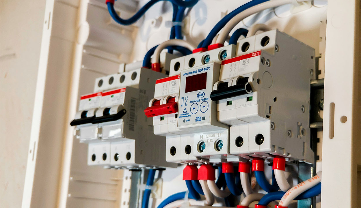 Electrical Connectors Gallery Filler